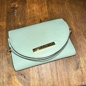 Poppy and Peonies Margaux Wallet Mint